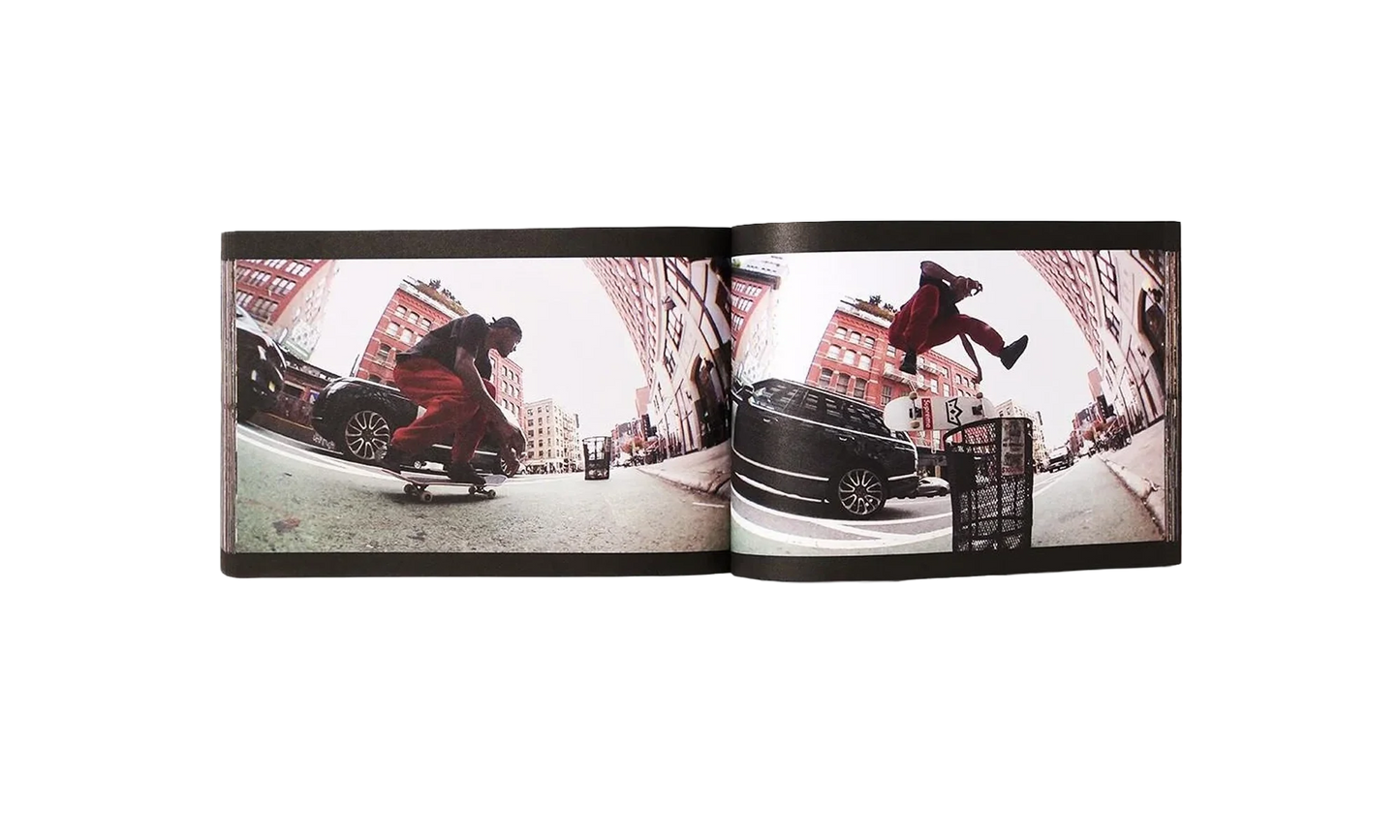 "Play Dead" Book "FW22 - Multi" SU26930