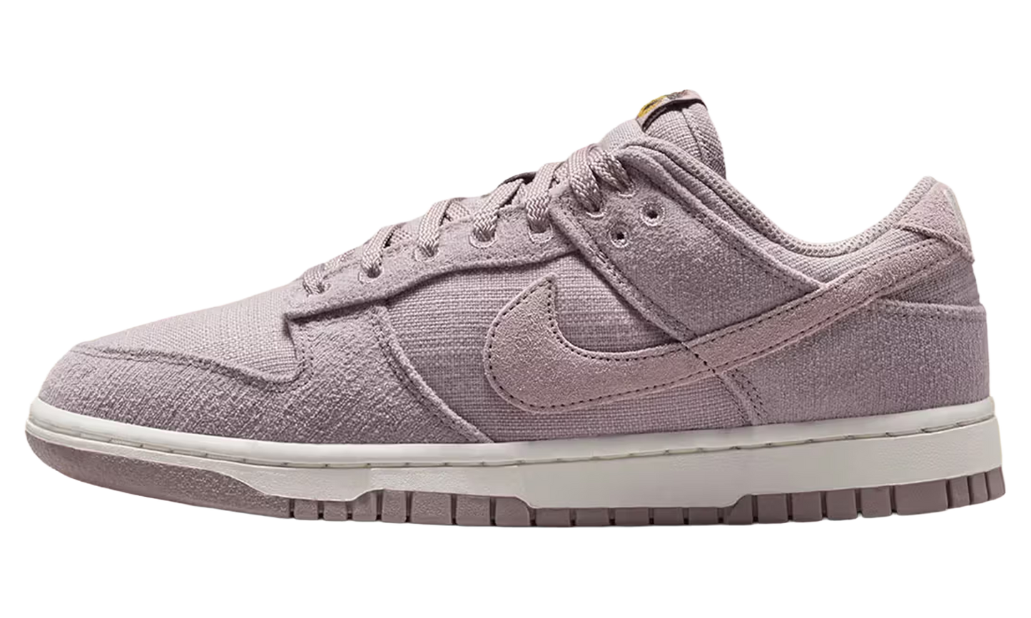 Dunk Low WMNS"Now Accepting All Flowers" IQ0386 226