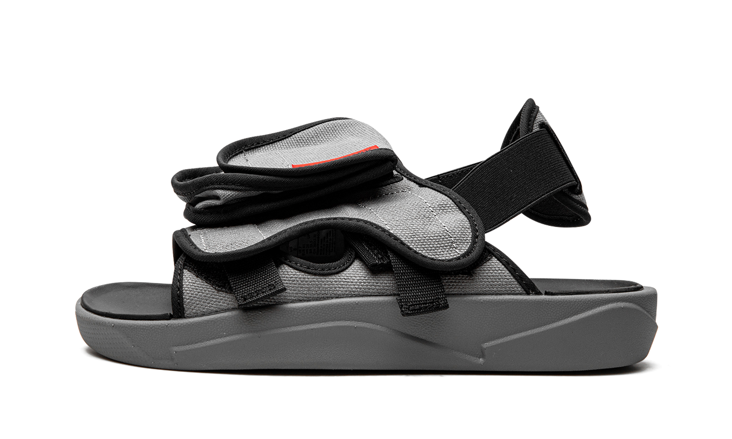 LS Slide CZ0791 001