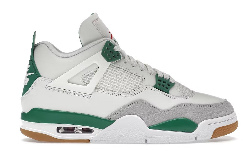 4 Retro SB Pine Green (WORN)