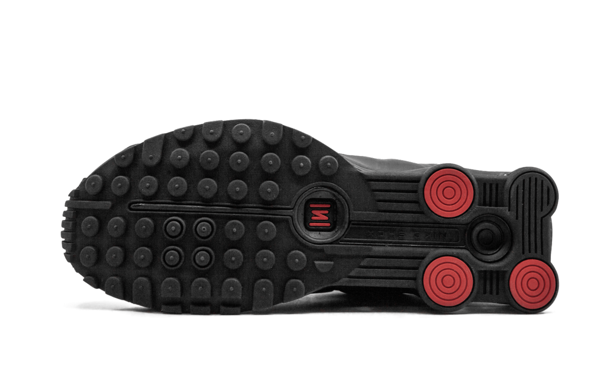 SHOX R4 WMNS"Black" AR3565 004
