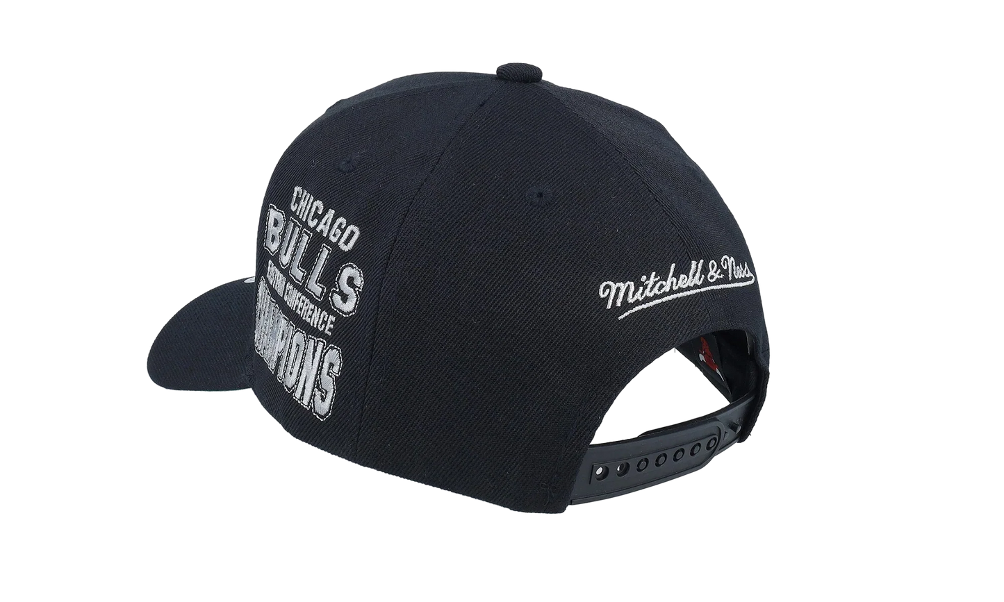 NBA Beautiful Chaos Pro Snapback Cap "Chicago Bulls - Black" HP9553 CBUBLCK