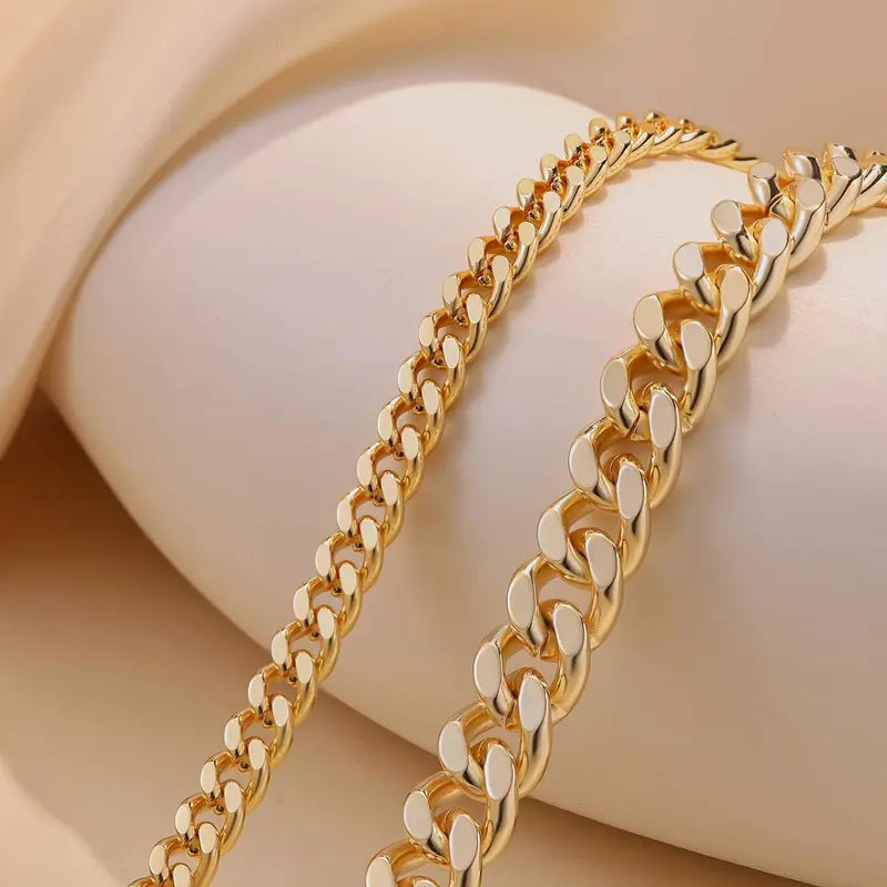Chunky Cuban Link Anklet for Women – Waterproof Adjustable Chain, Trendy Summer Beach Jewelry Gift
