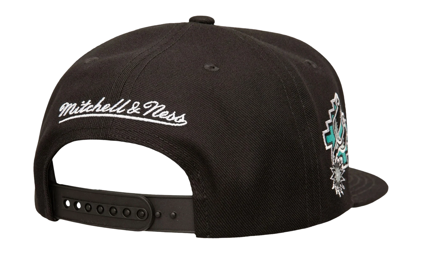 NBA Hardwood Classics Double Up Snapback Cap "San Antonio Spurs - Black" HS9644 SASBLCK