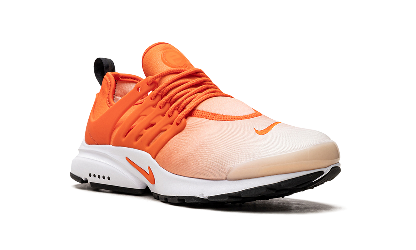 AIR PRESTO WMNS"Orange" DQ8587 800