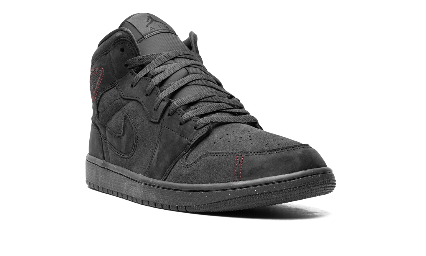 1 Mid SE Craft "Dark Smoke Red" FD8634 001