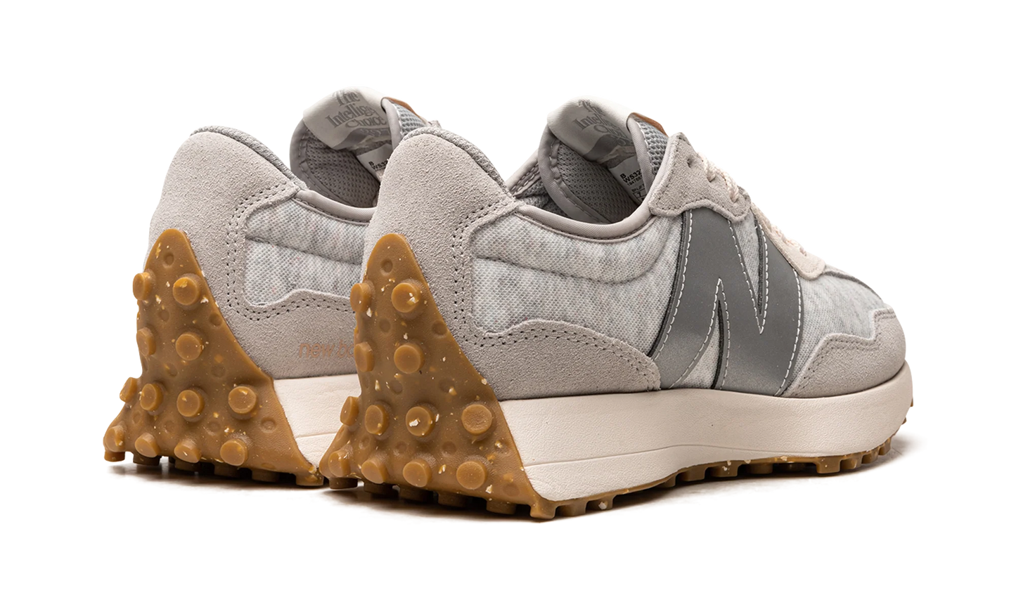 327 WMNS "Rain Cloud Rose Water" WS327WS