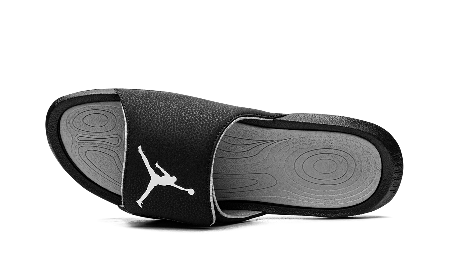 Hydro 6 "Black / Wolf Grey" 881473 011
