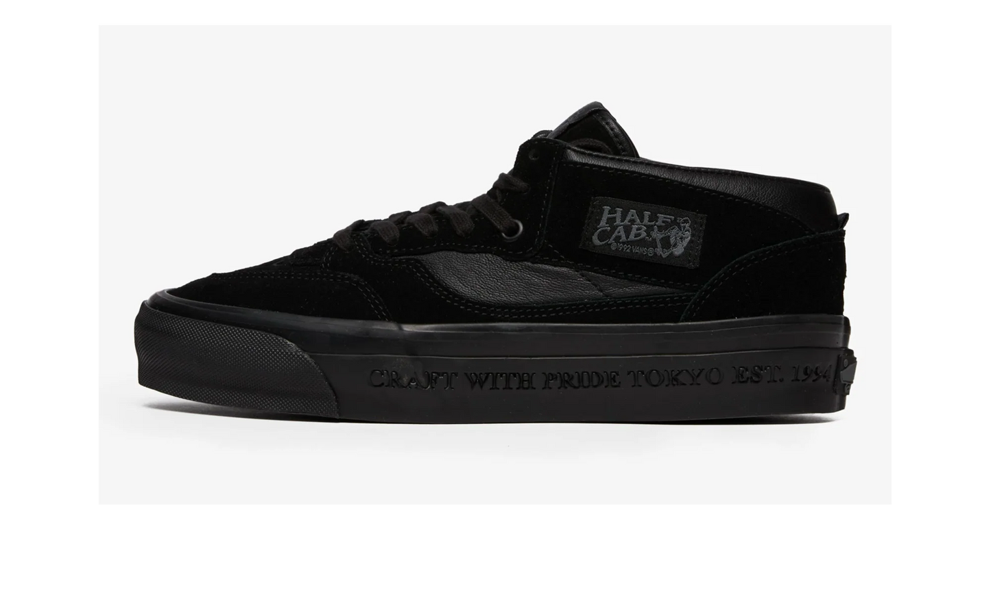 OTW Half Cab 33 "NEIGHBORHOOD Black" VN000EFYBLA