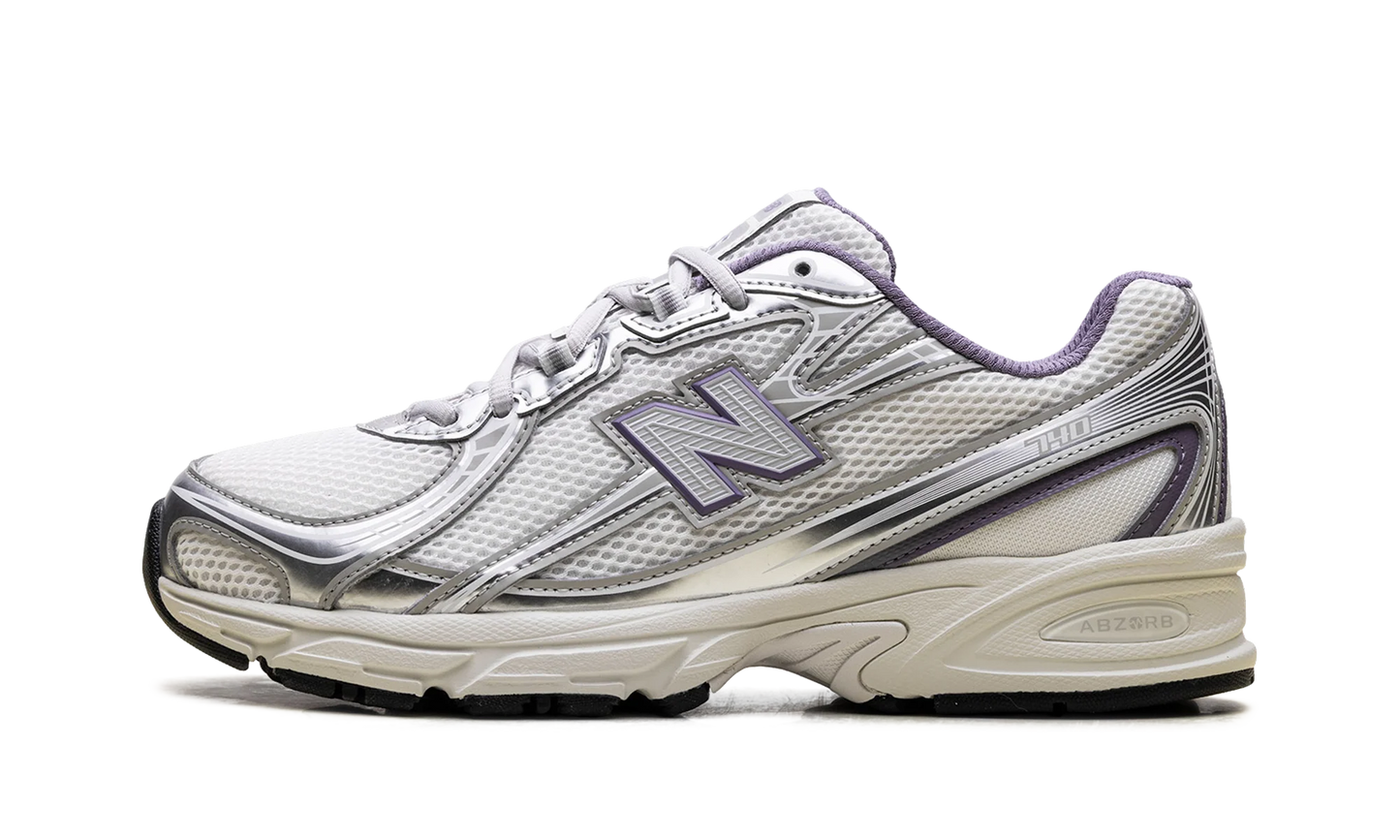 740 "Candied Violet Angora" U7406LV