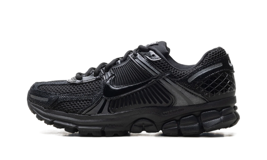 Zoom Vomero 5 WMNS "Black Patent" II6236 001