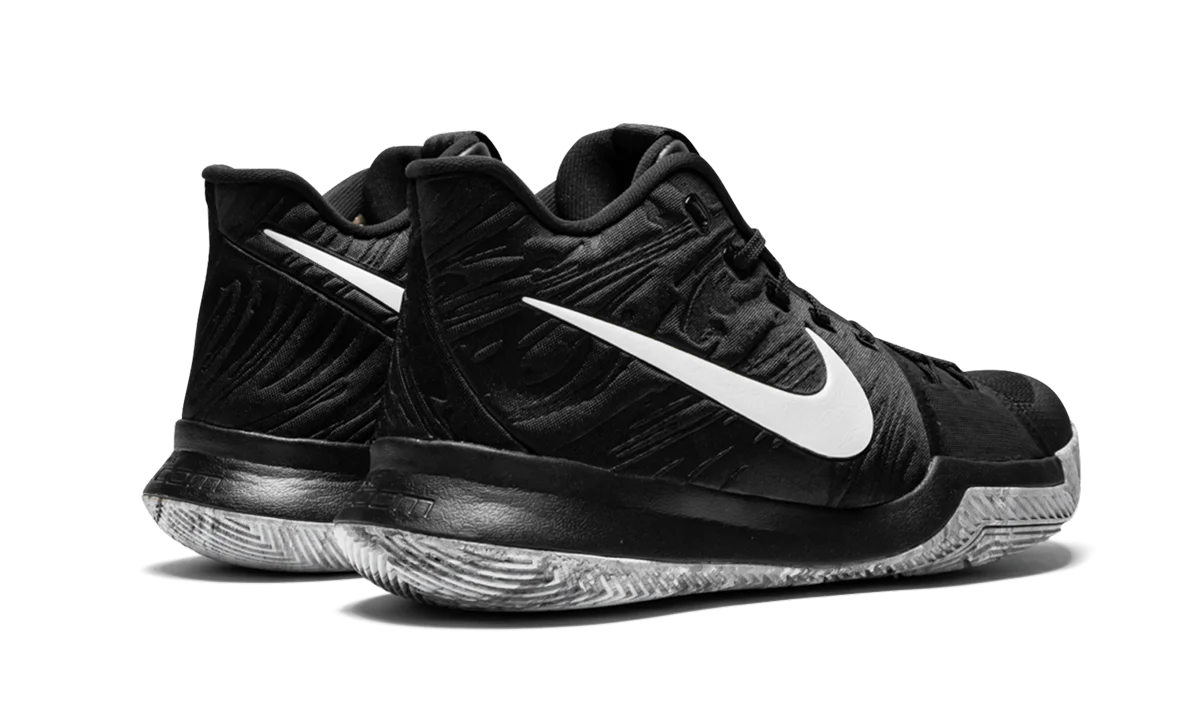 Kyrie 3 BHM "BHM" 852415 001