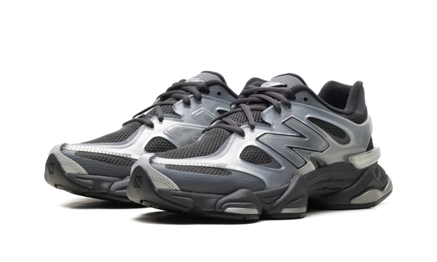 9060x Caged "Silver Metallic" U9060ISA
