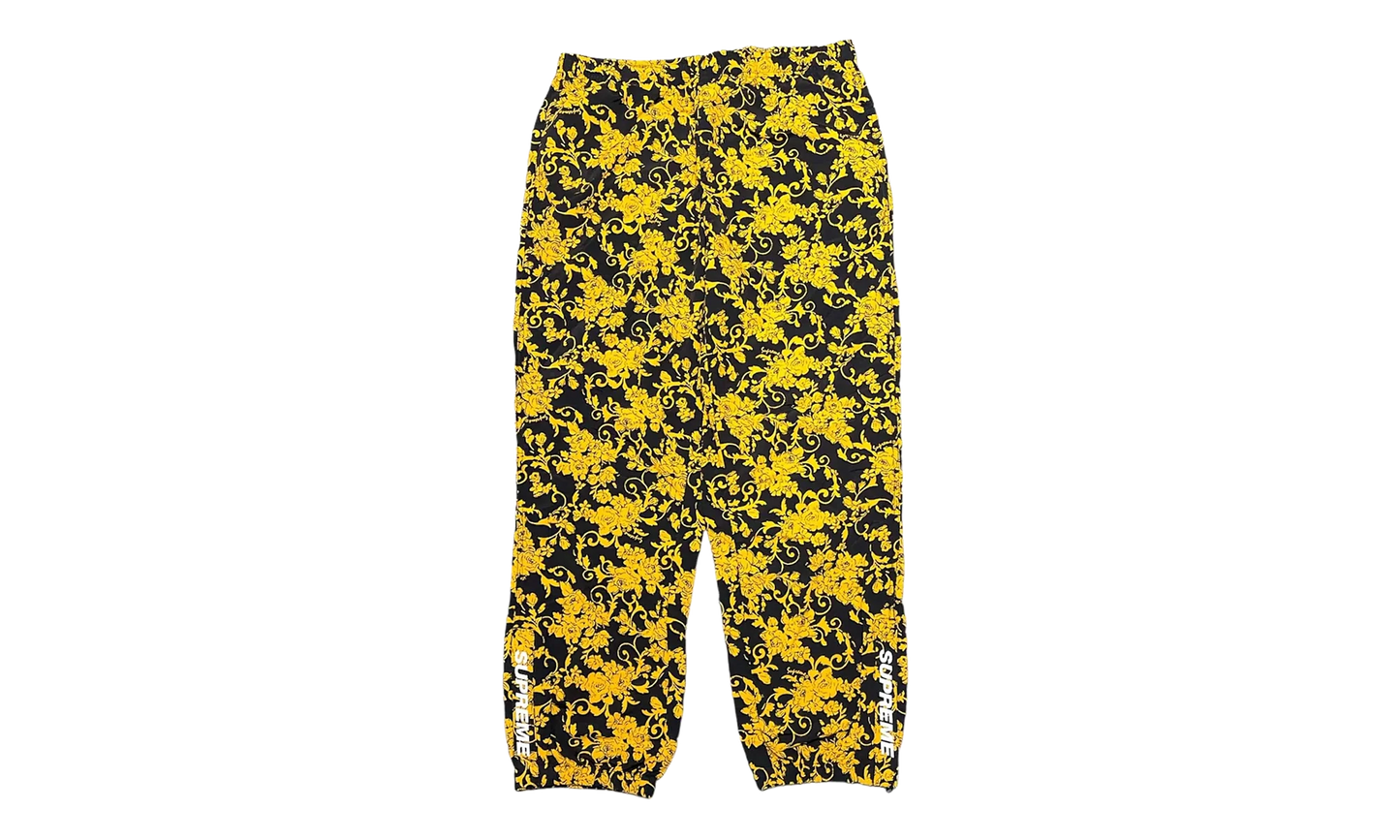 Warm Up Floral Pants "Black" SU26951
