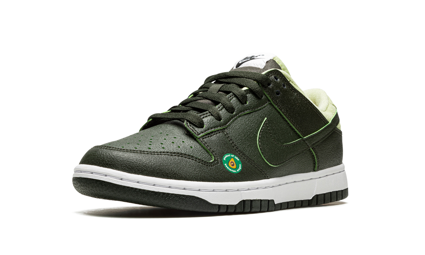 DUNK LOW WMNS"Avocado" DM7606 300