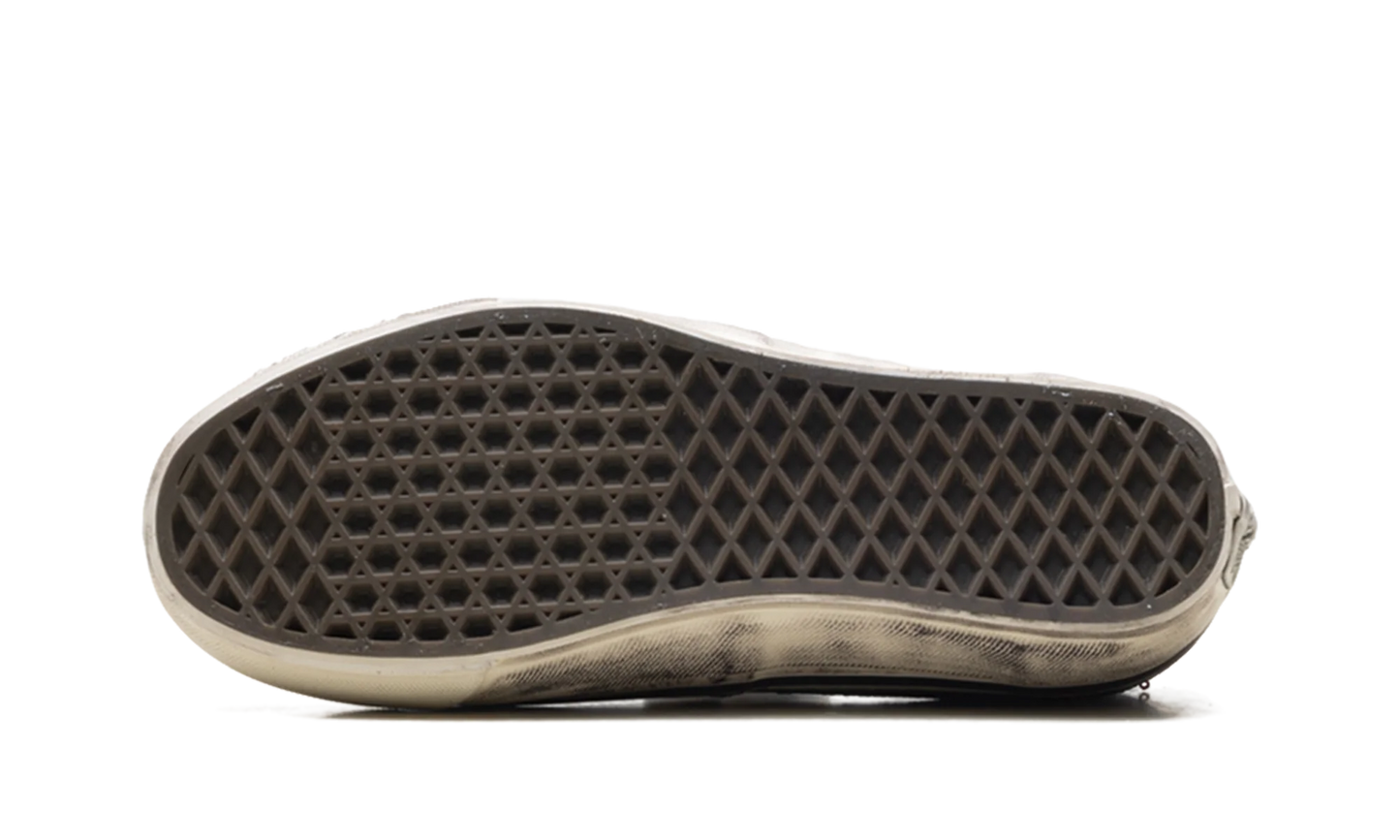 Vans Authentic Premium "La Habana - Red / Navy" VN000DB8Z11
