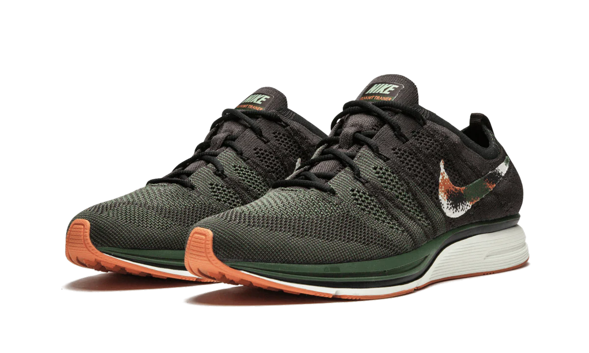 Flyknit Trainer "Velvet Brown" AH8396 202