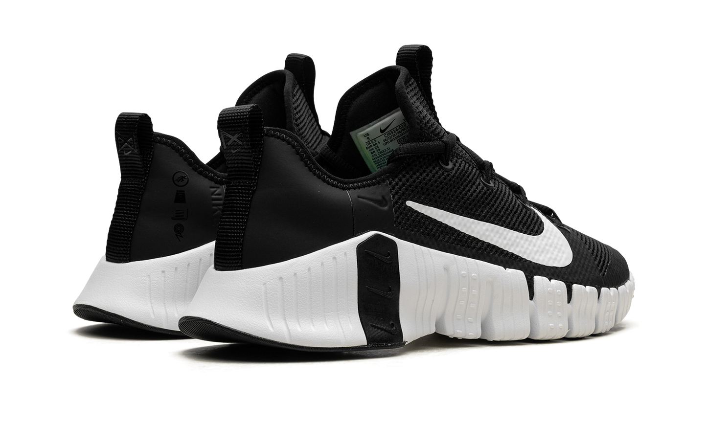 FREE METCON 3 WMNS"Black/ White" CJ6314 010