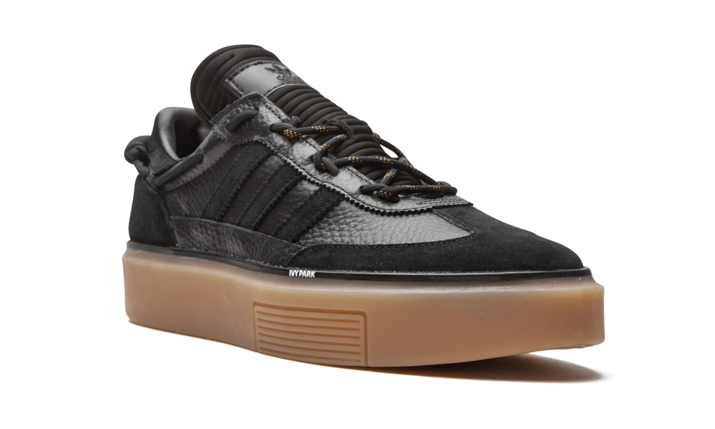 SUPERSLEEK 72 WMNS "Beyonce - Ivy Park - Black/Gum" FZ4386
