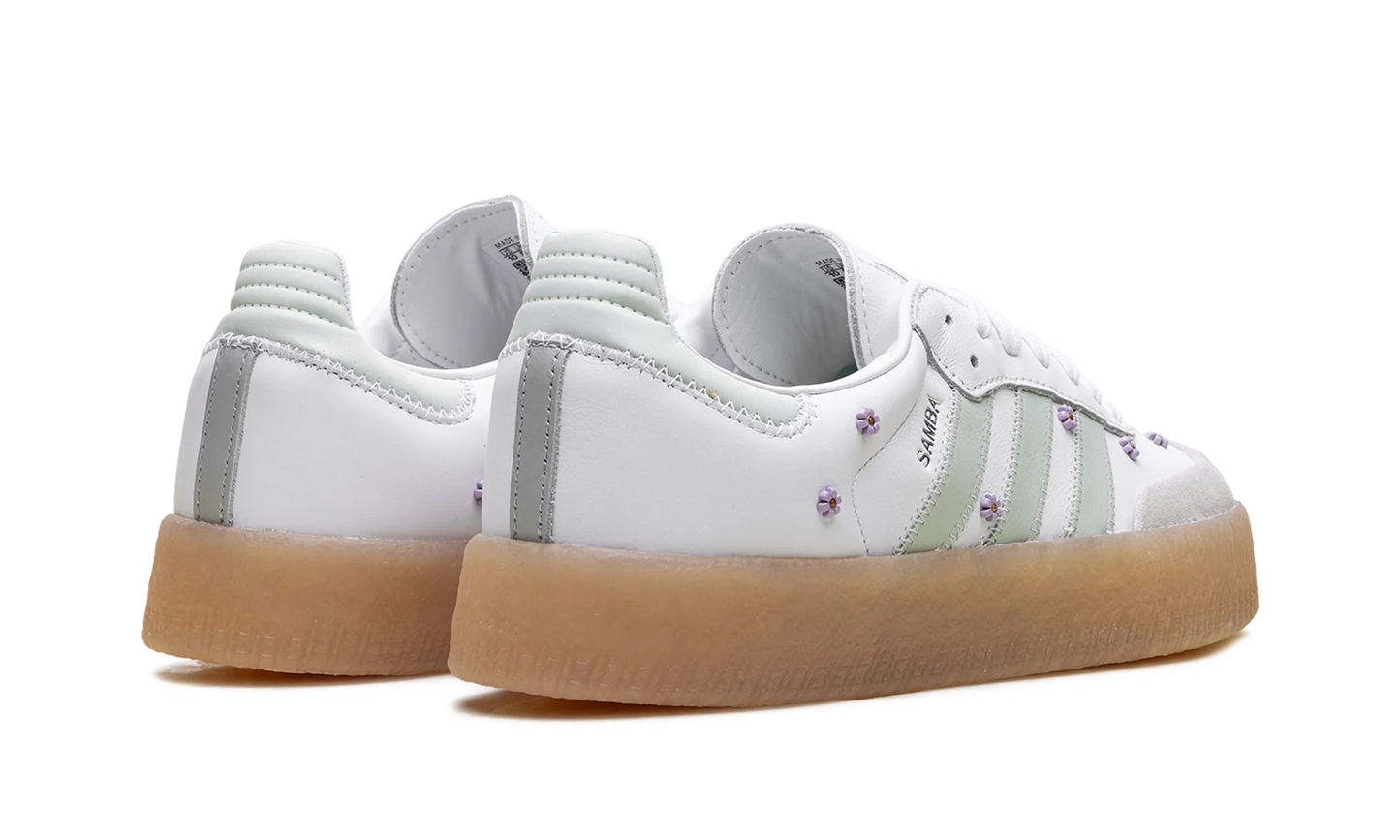 Sambae WMNS "Floral White Linen Green Gum" JS3954