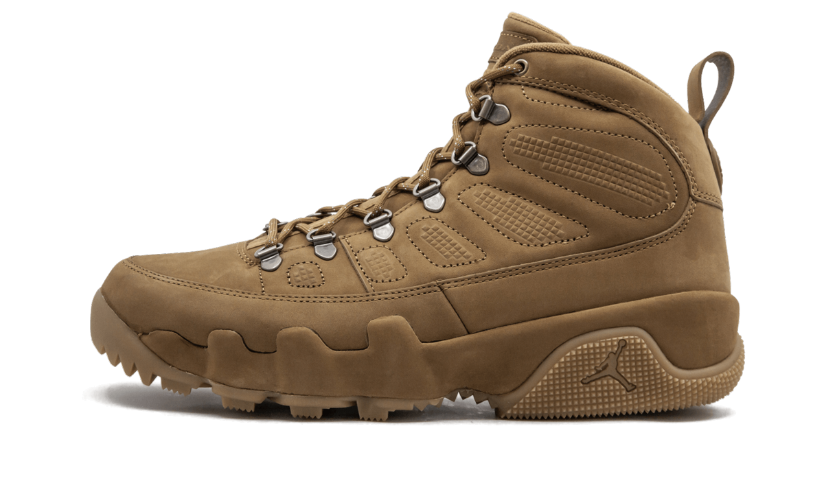 9 Retro Boot NRG "Wheat" AR4491 700