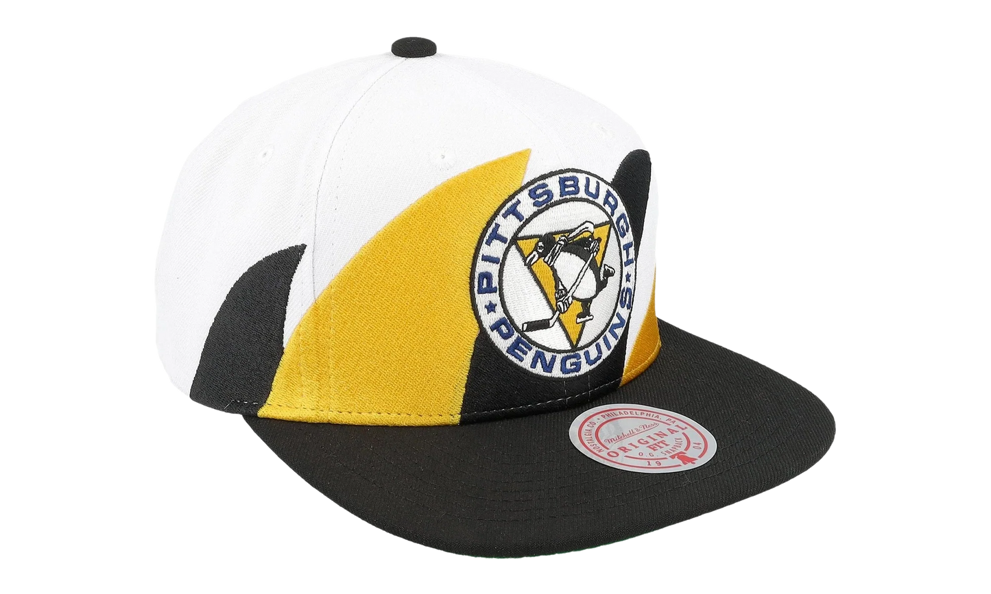 NHL Vintage Sharktooth Snapback Cap "Pittsburgh Penguins - White" 6HSSSH22088 PPEWHIT