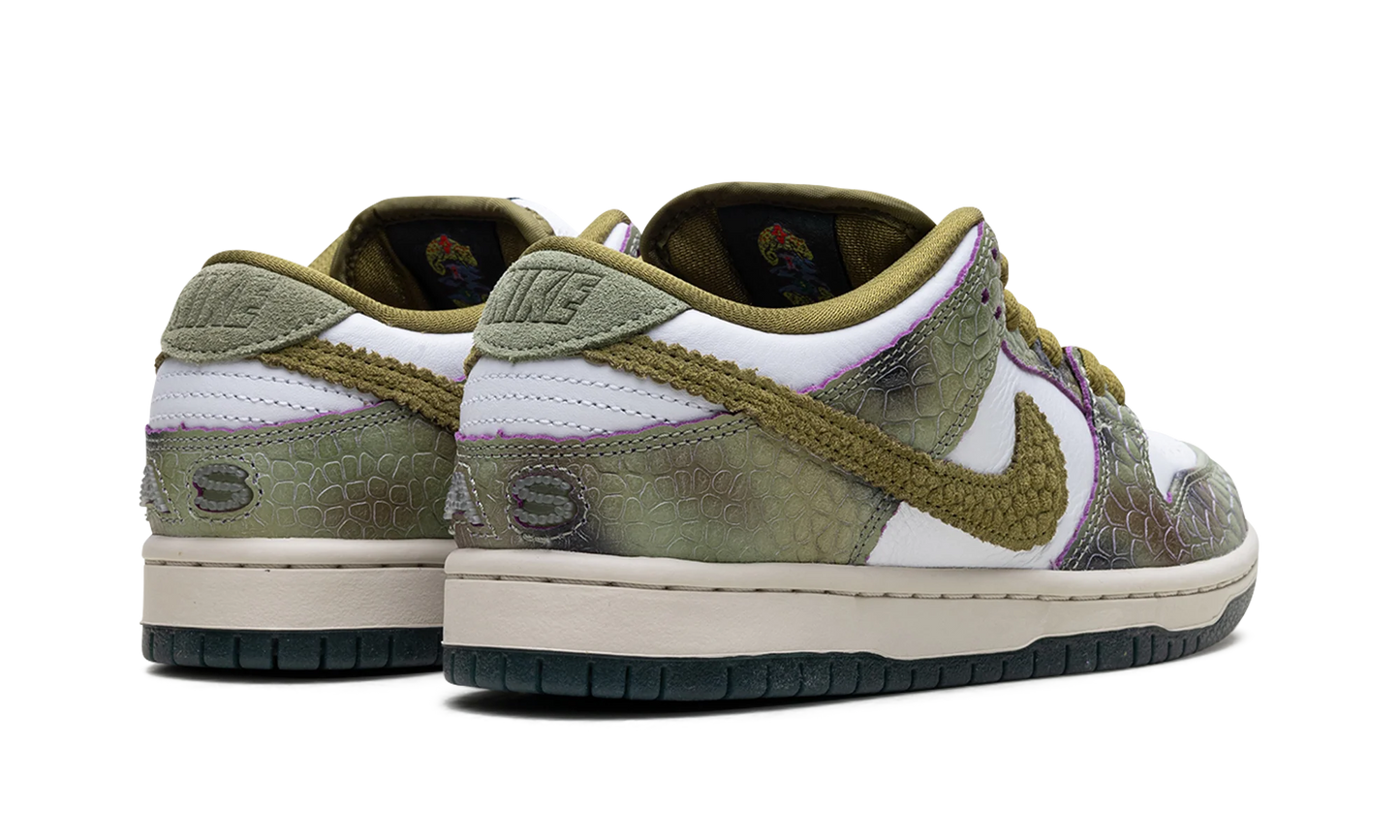 SB x Converse "Alexis Sablone - 'Chameleon Pack'" IF1889 900