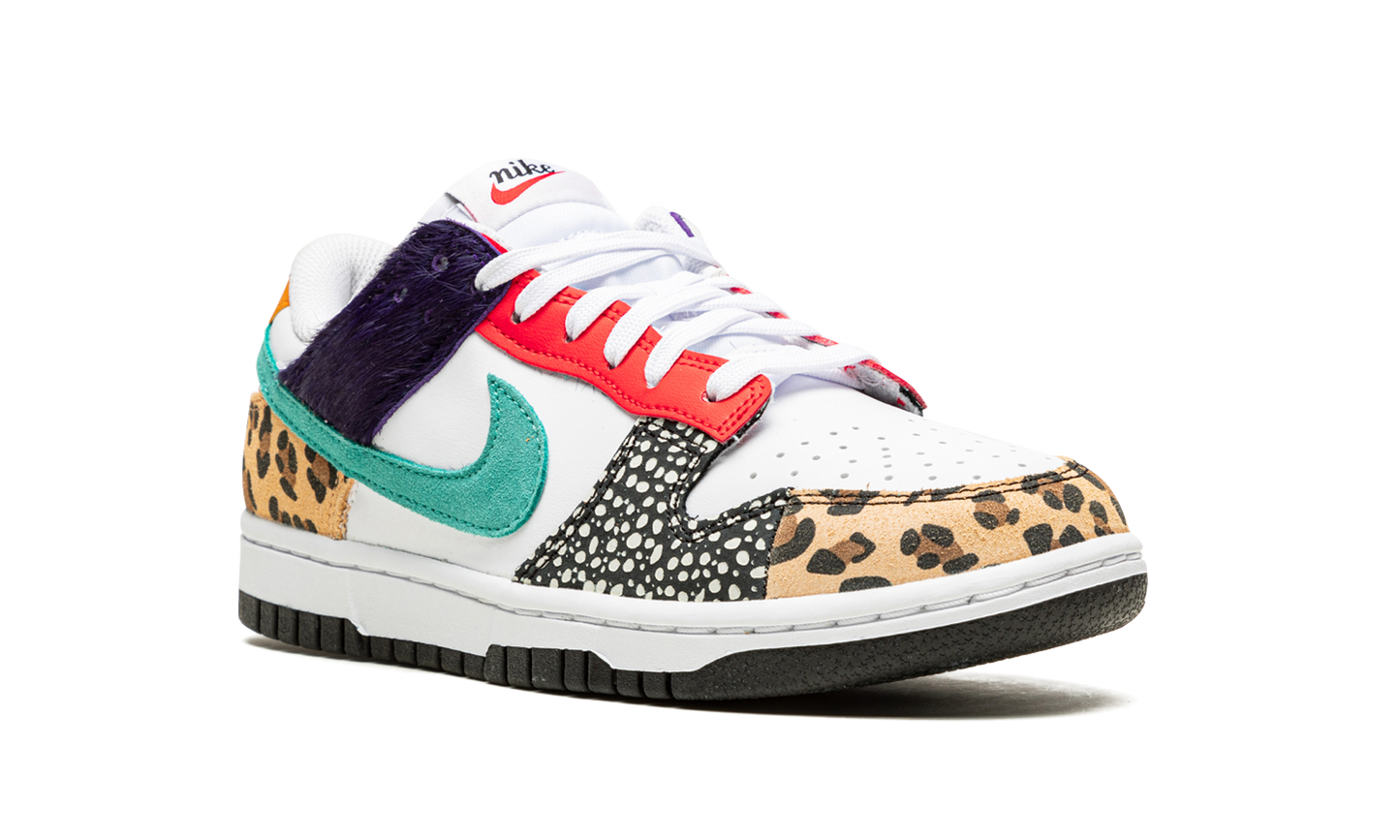 DUNK LO SE MNS WMNS"Safari Mix" DN3866 100