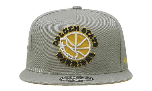 NBA Hardwood Classics Fitted Cap "Golden State Warriors - Sunny Gray" 6HSFDX21134 GSWGREY