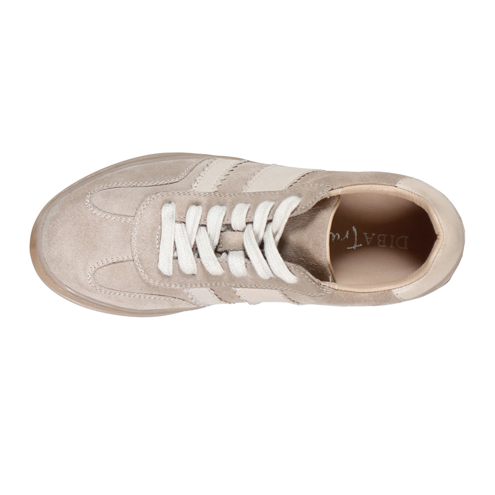 Jon Qwill Lace Up Sneakers