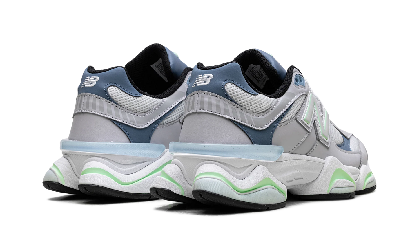 9060 "Pearl Grey Shoreline Blue" U9060BLD