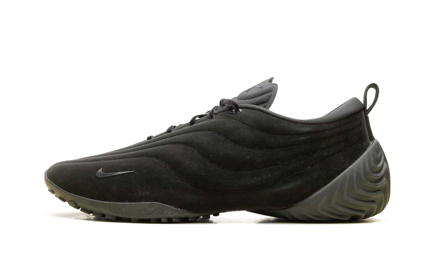 Astra Ultra Wmns"Triple Black" FZ5778 004