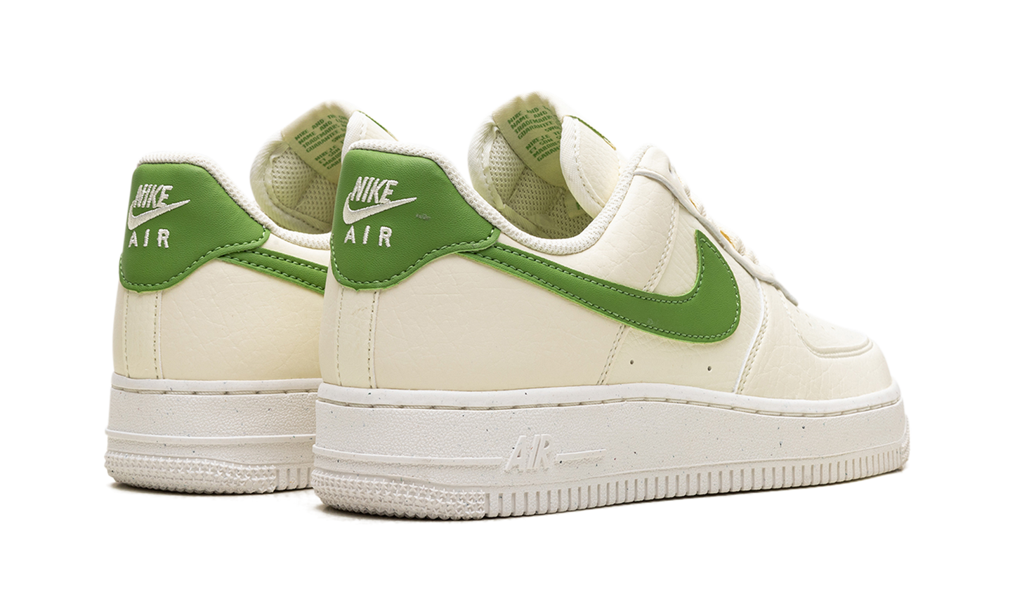 AIR FORCE 1'07 LO WMNS"COCONUT MILK" DV3808 102