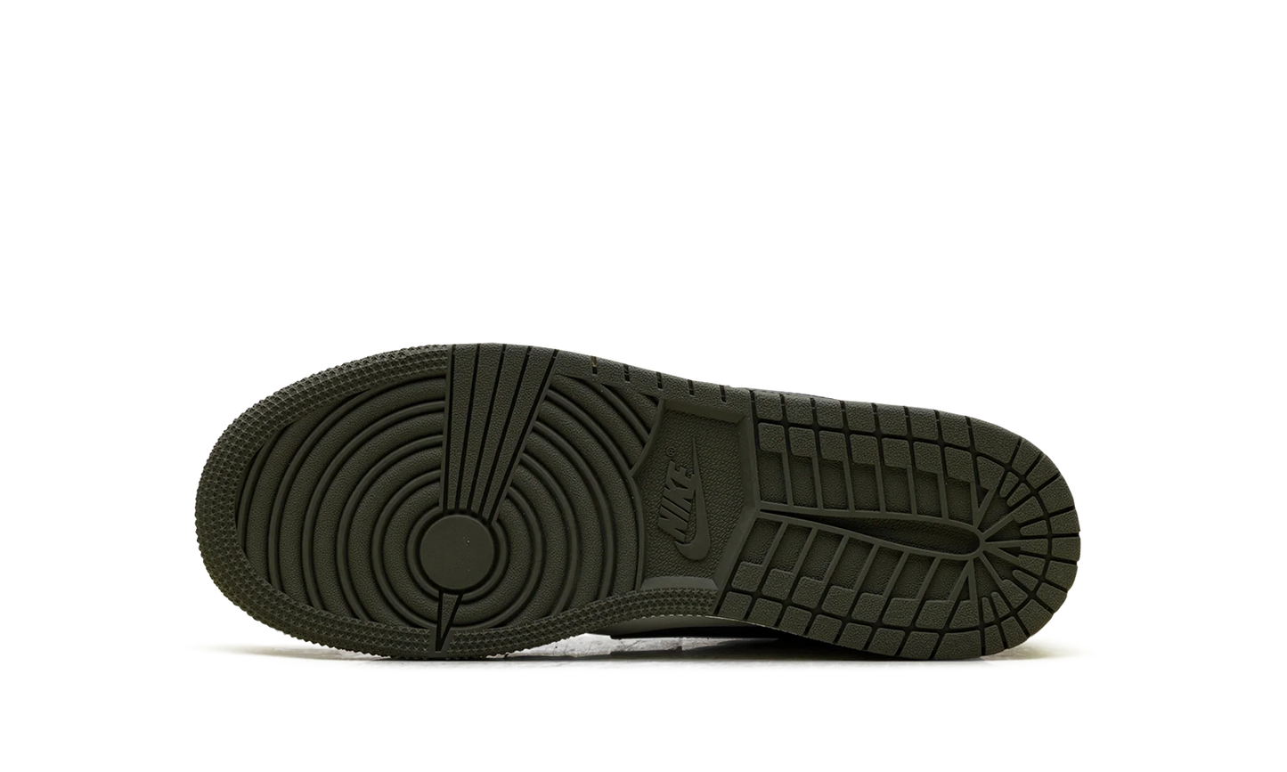 Jordan 1 Retro Low OG GS "Medium Olive" HQ6999 200