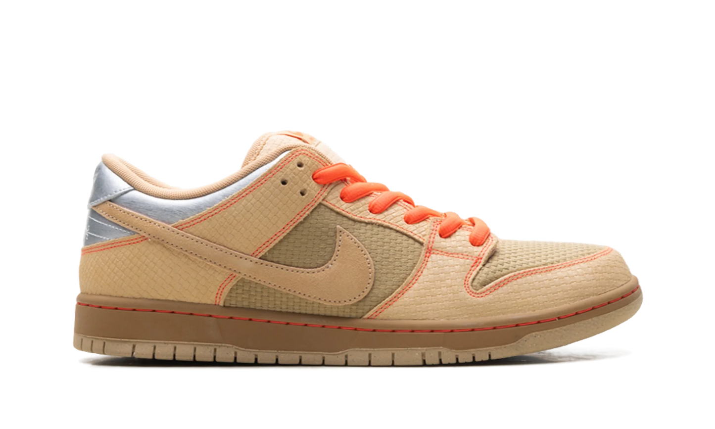 SB Dunk Low "Som Tum" IB6206 701