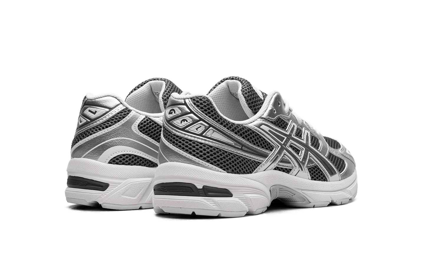 Gel-1130 GS "Carrier Grey Pure Silver" 1204A169 020