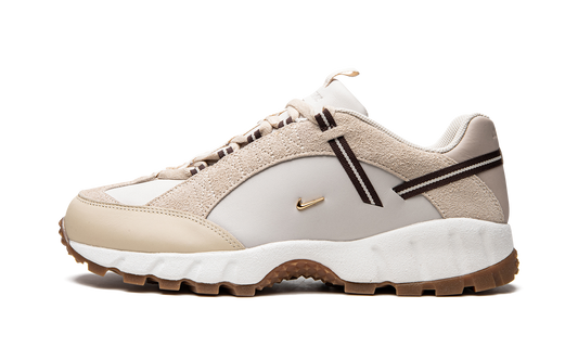 AIR HUMARA LX WMNS"Jacquemus - Beige" DR0420 001