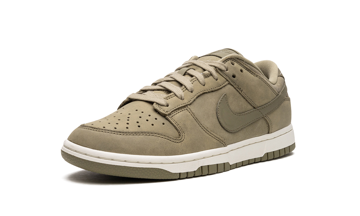 DUNK LO PRM MF WMNS"Neutral Olive" DV7415 200