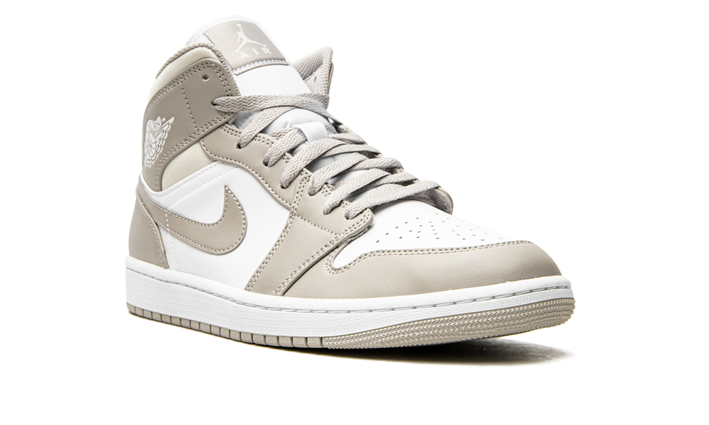 1 Mid "Linen / College Grey" 554724 082