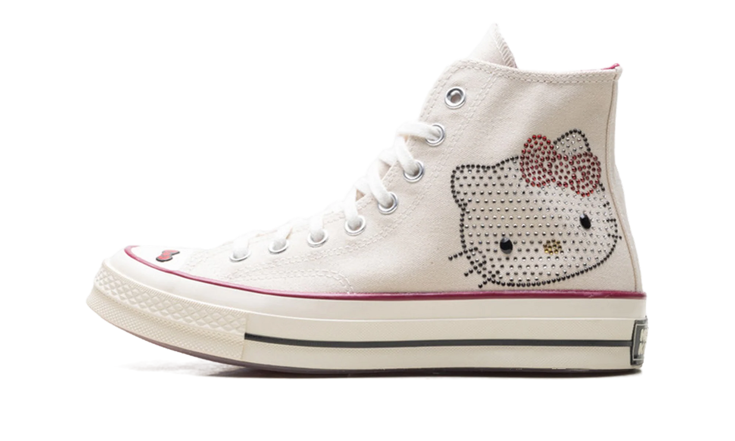 Chuck Taylor 70 "Hello Kitty - Swarovski" A17695C 100