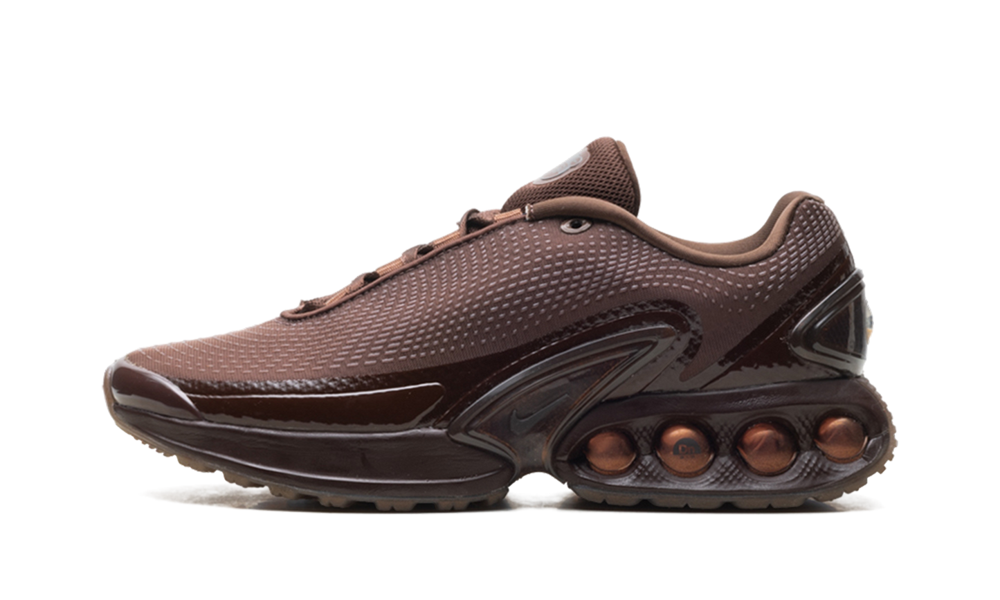 Air Max DN WMNS"Isamaya Ffrench Light Chocolate" HQ3837 200