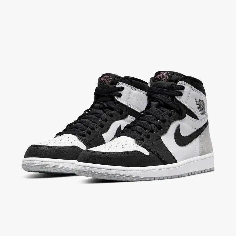 Air Jordan 1 Retro High OG 'Stage Haze' (2022)