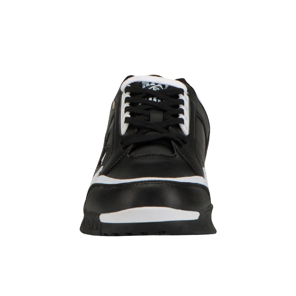 Metros Sneakers