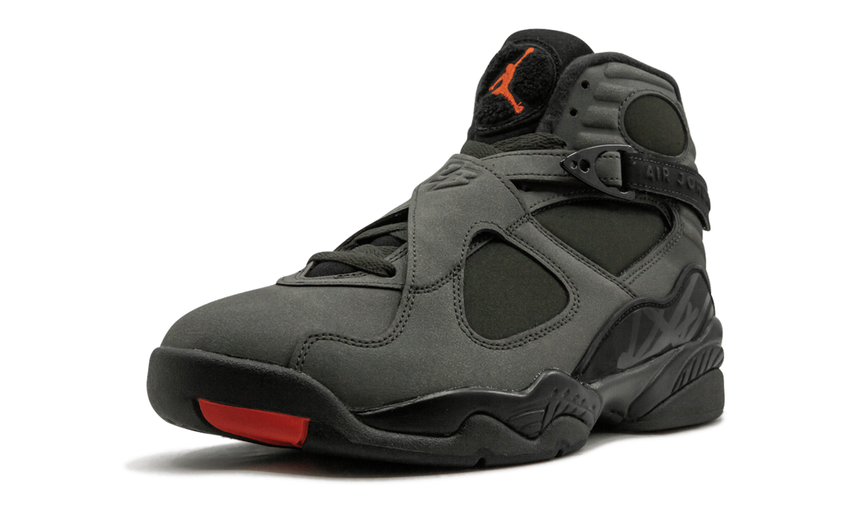 8 Retro "Take Flight" 305381 305