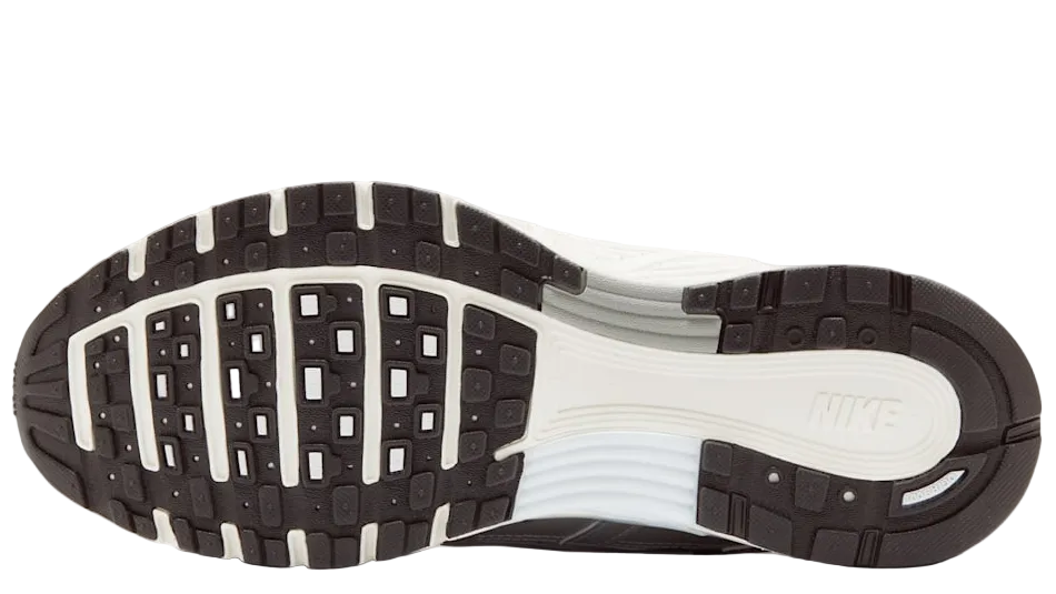 P-6000 White Blue Tint Sail Metallic Silver (Women's)