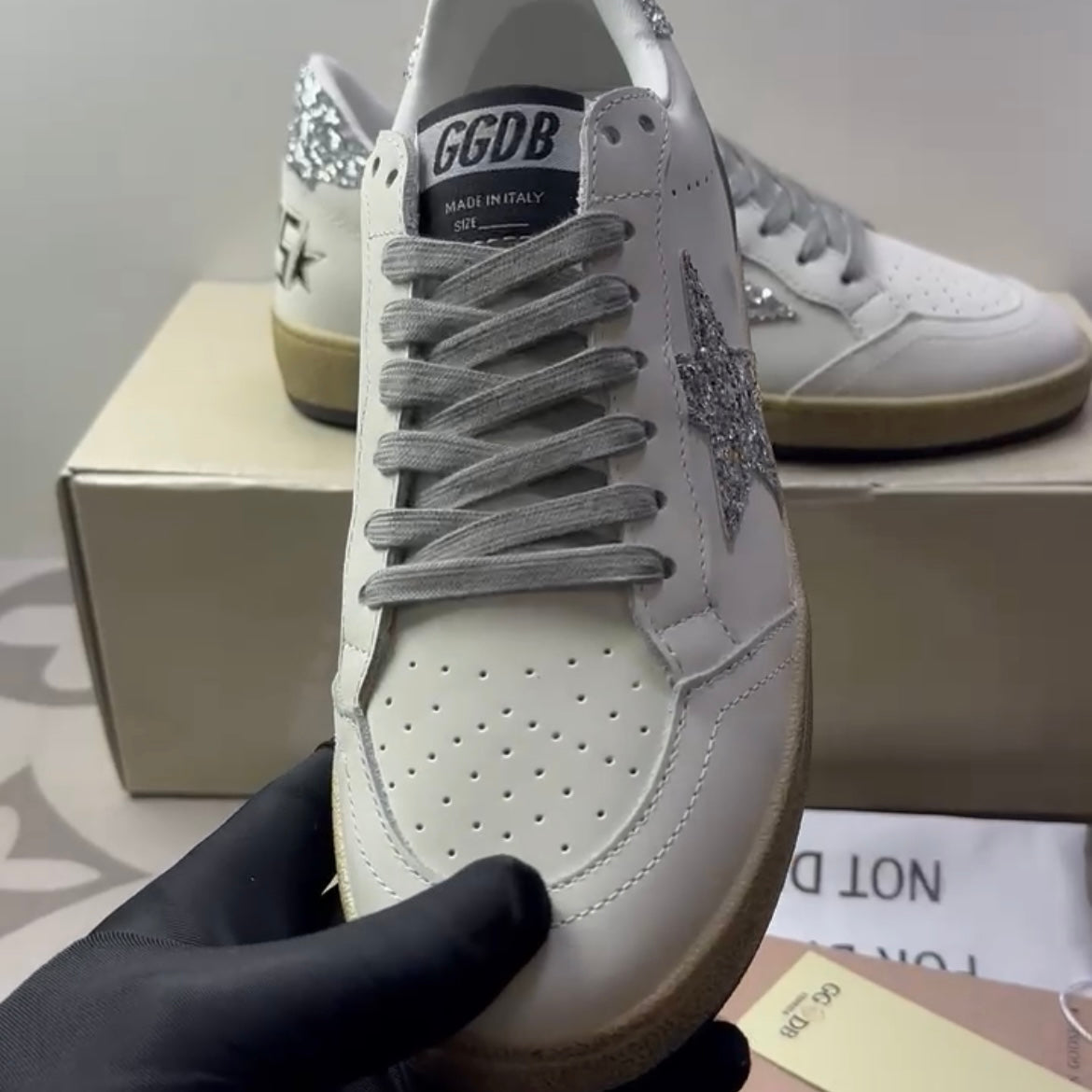 Ball Star White Silver Glitter (Women's)