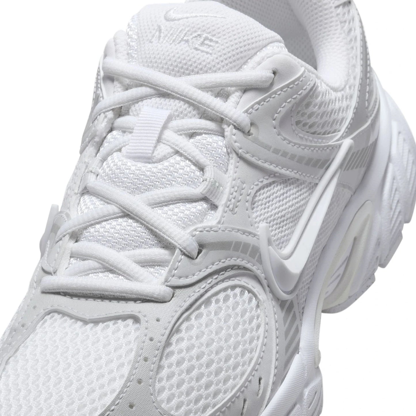 V5 RNR 'White Metallic Silver' (2025)