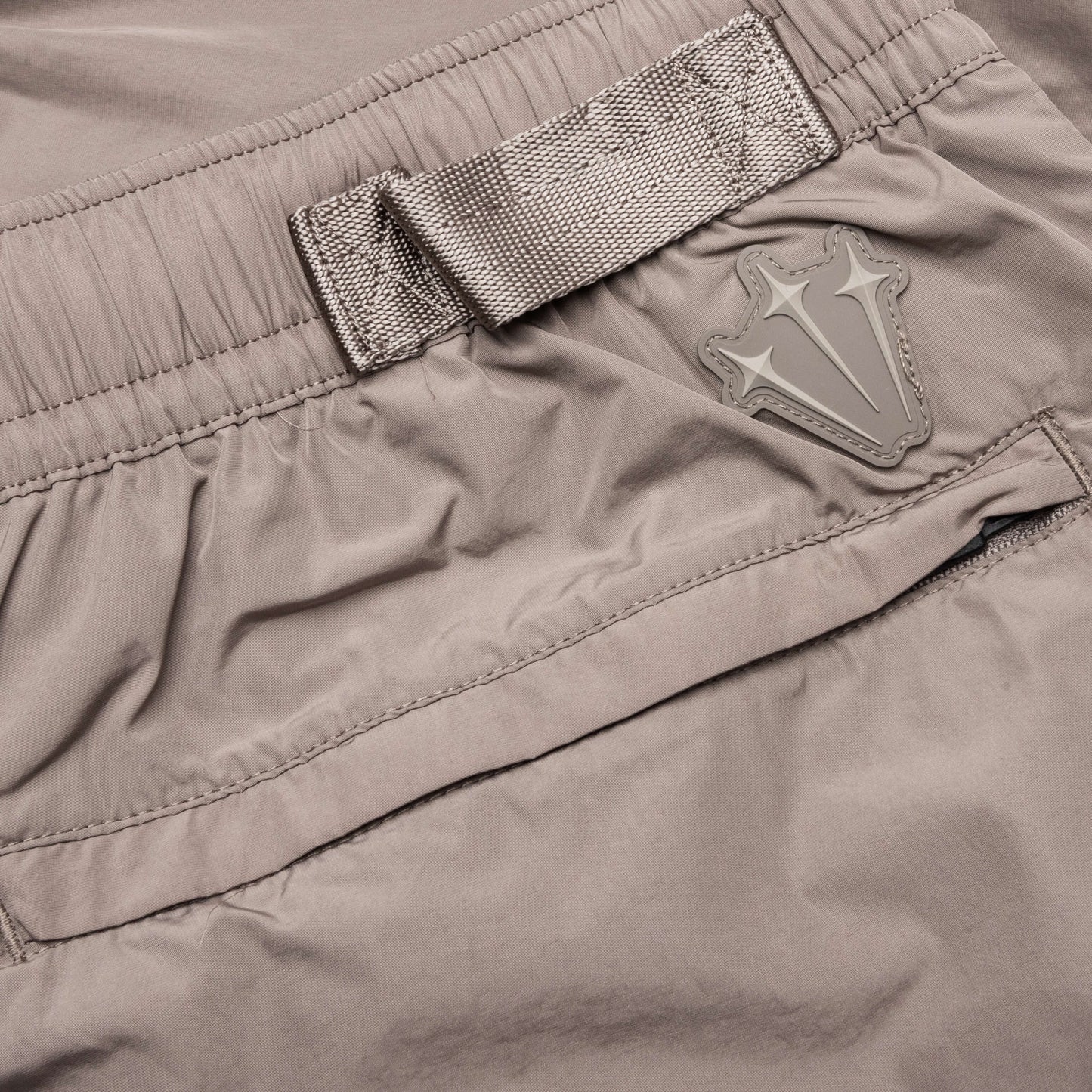 Nocta NRG Woven Short - Olive Grey/Moon Fossil