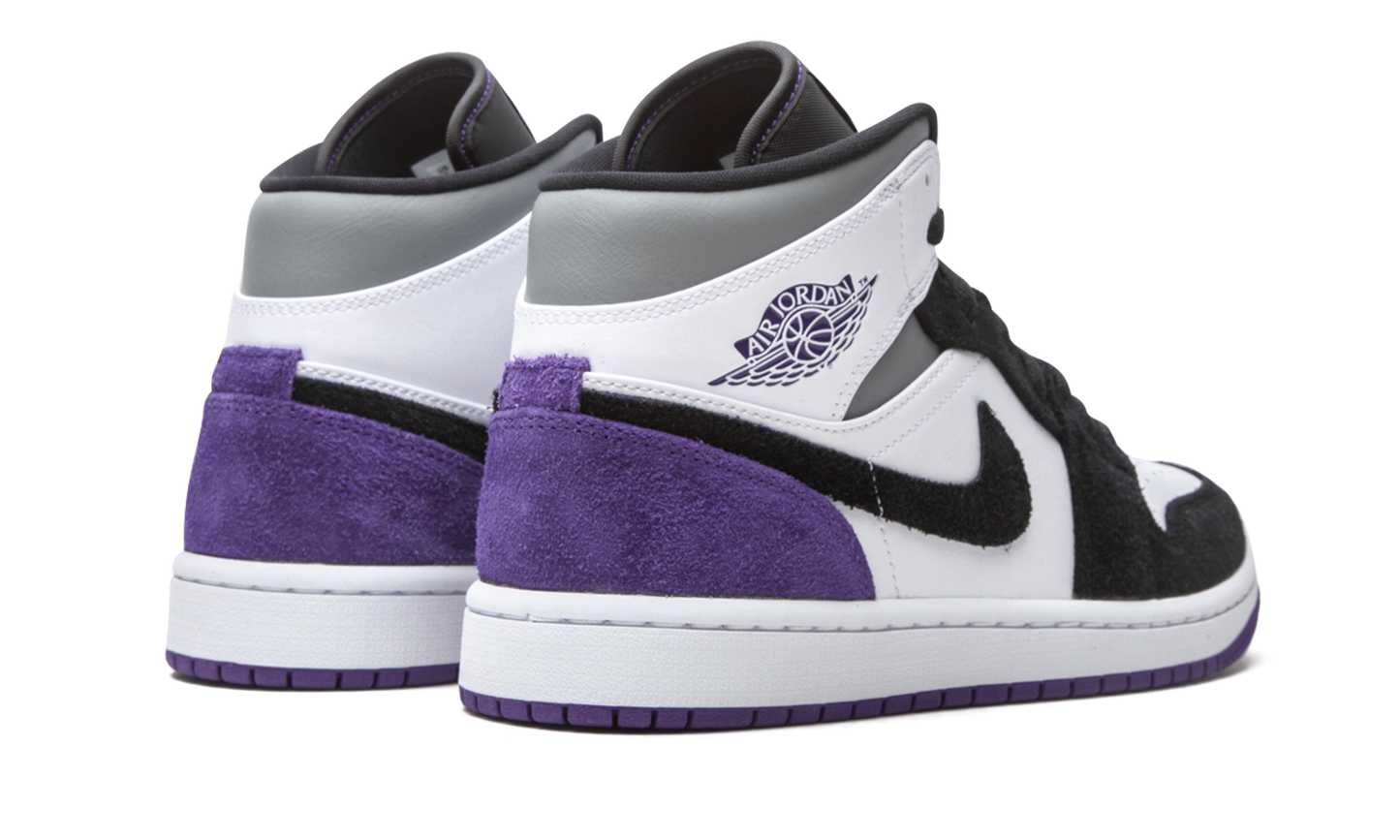 1 Mid SE "Court Purple Suede" 852542 105