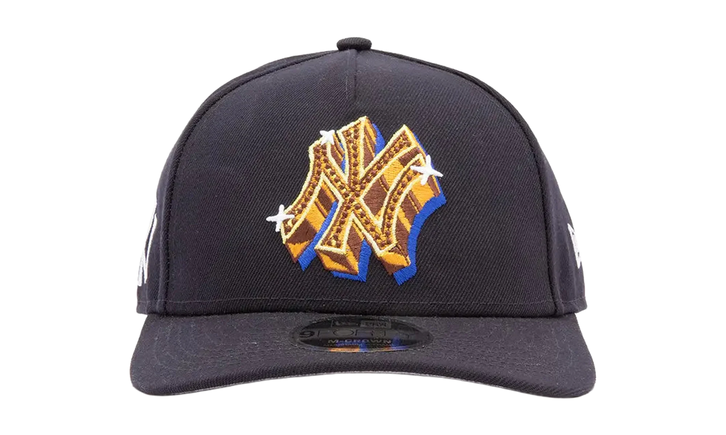 9FORTY New York Yankees M-Crown A-Frame Snapback "MLB Emblem" 60711792